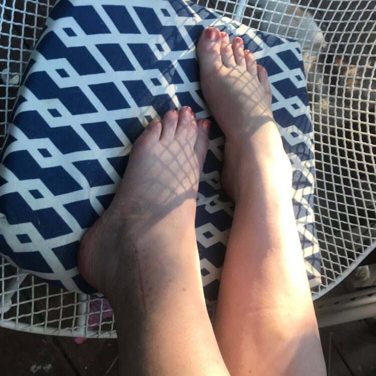 kelli brown feet 2