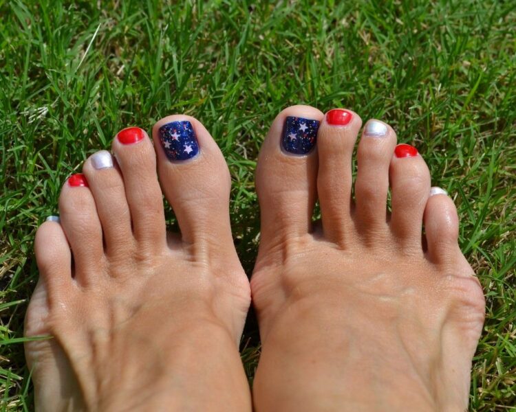 kellie nailart feet 2
