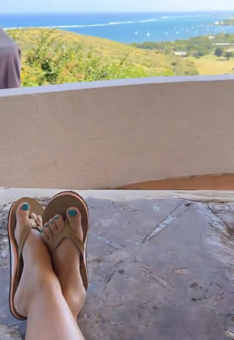 kellie stewart feet 1