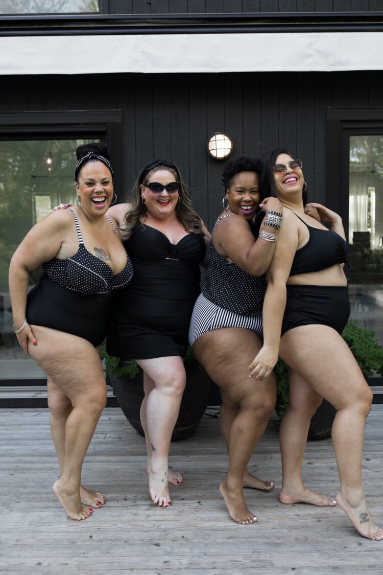 kelly augustine feet 6