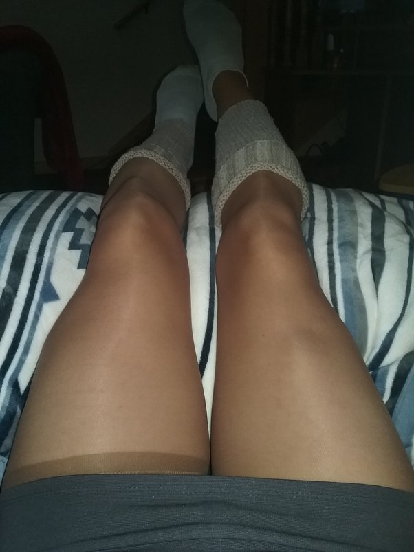 kelly caresse feet 3