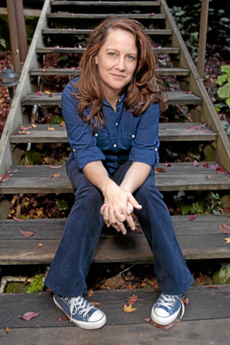 kelly carlin mccall feet 3