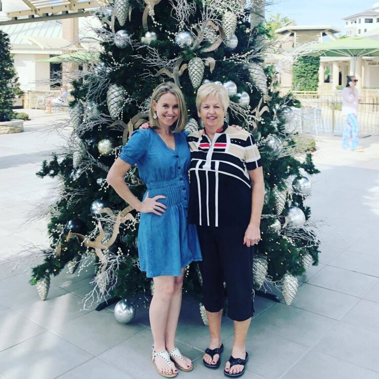 kelly collins feet 2