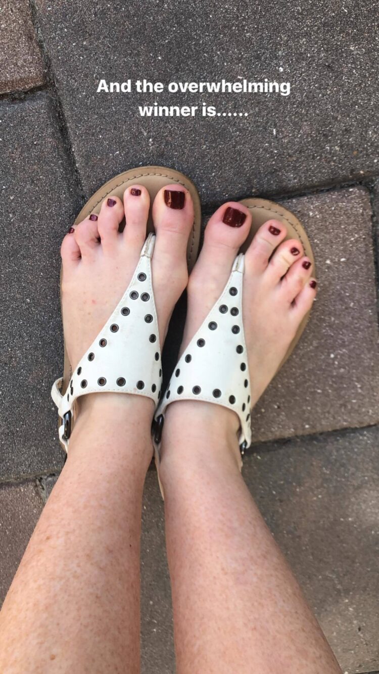 kelly collins feet scaled