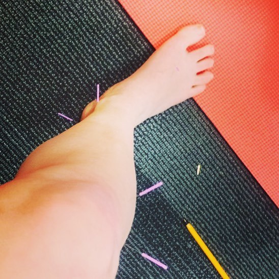 kelly collins lintz feet 6