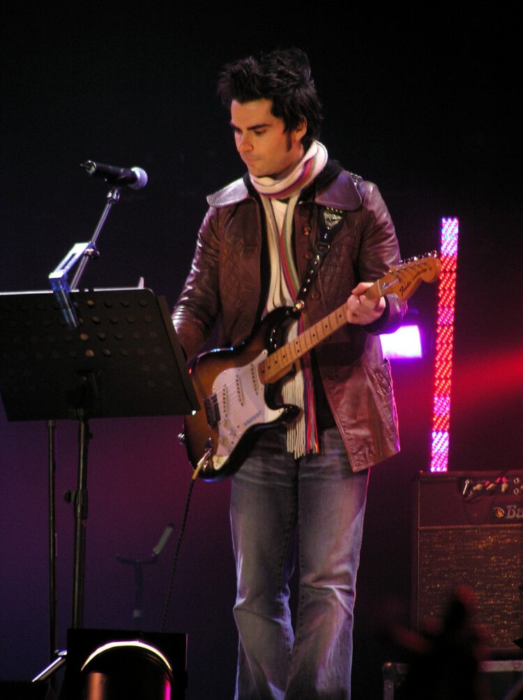 kelly jones feet 4