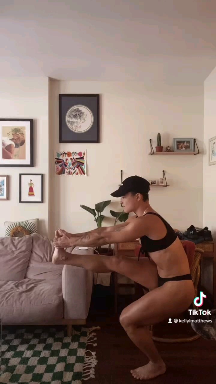 kelly matthews feet 3