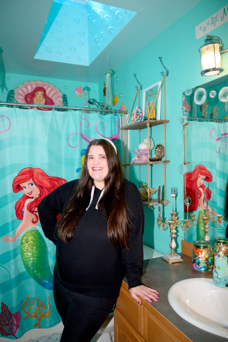 kelsey hermanson feet