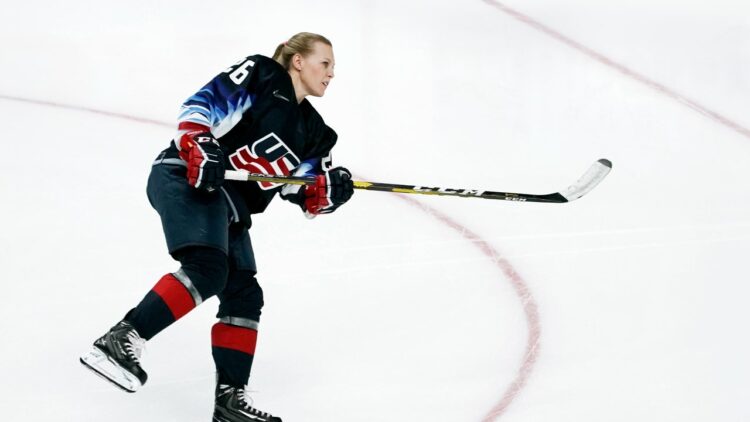 kendall coyne feet 6