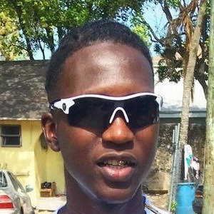 kendearia pratt feet 5