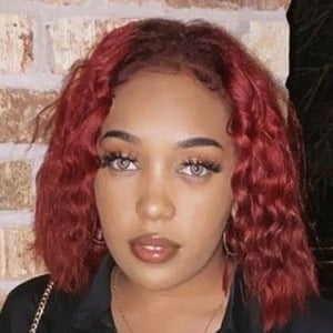 kenerah rogers feet 1