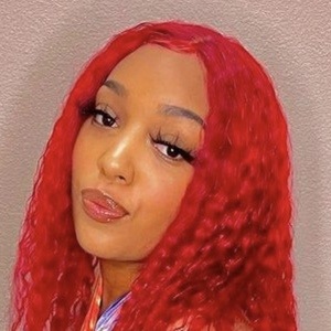 kenerah rogers feet 2