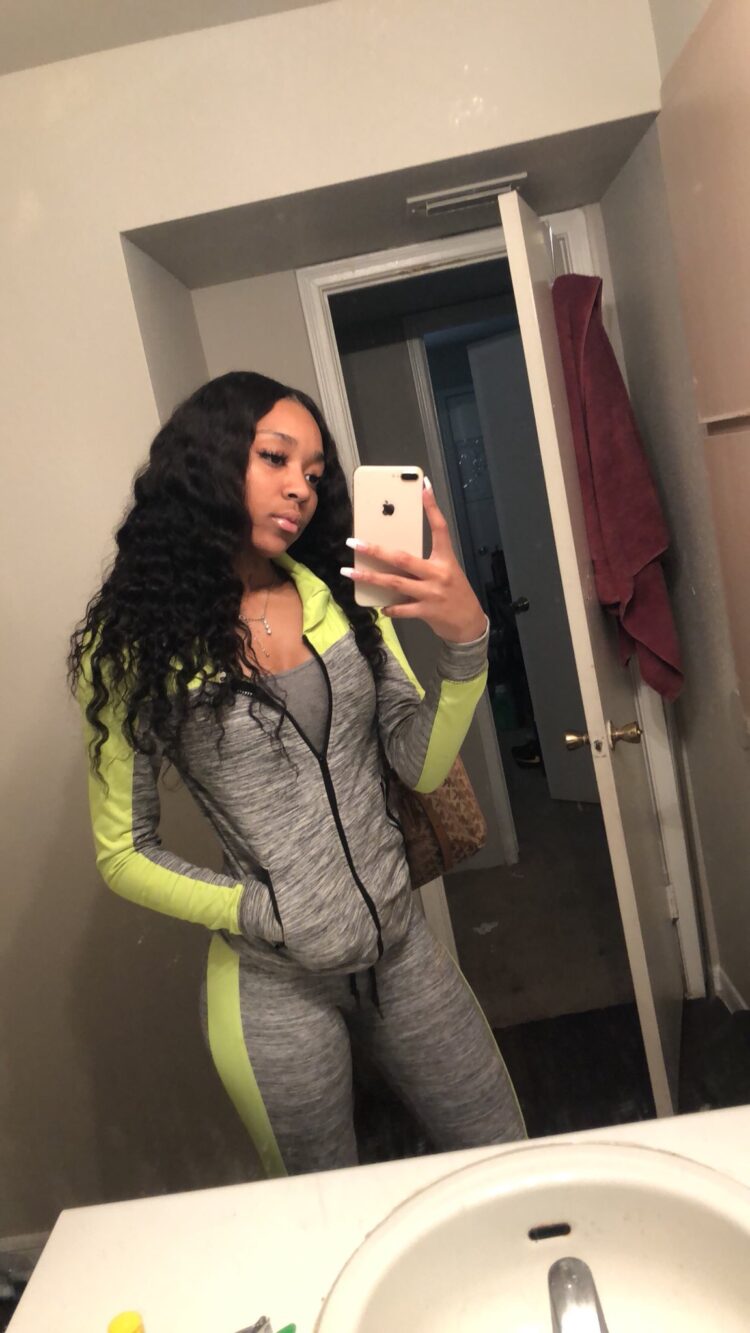 kenicia miller feet 2