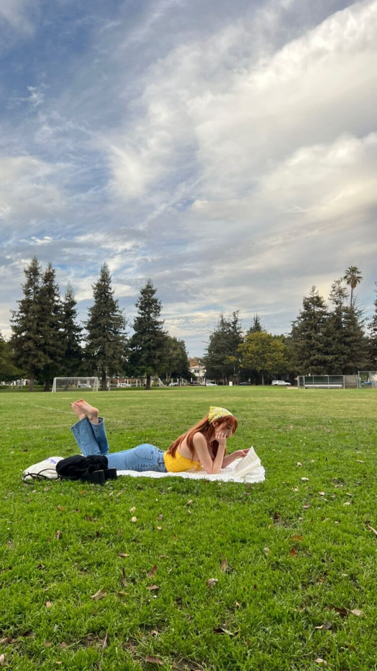 kennedy claire walsh feet 1