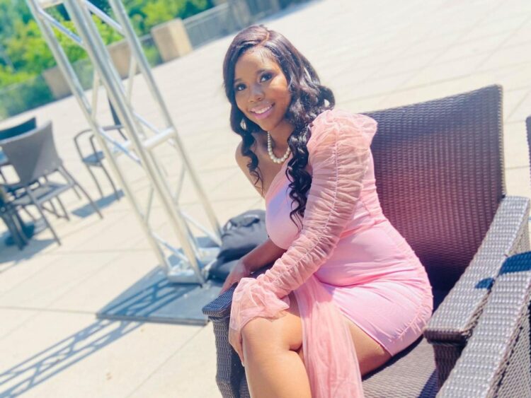 kennedy russell feet 6