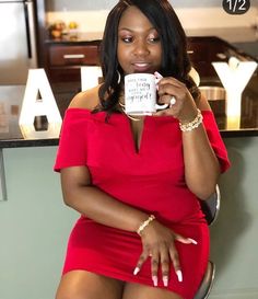 kenyunna woodard feet 1