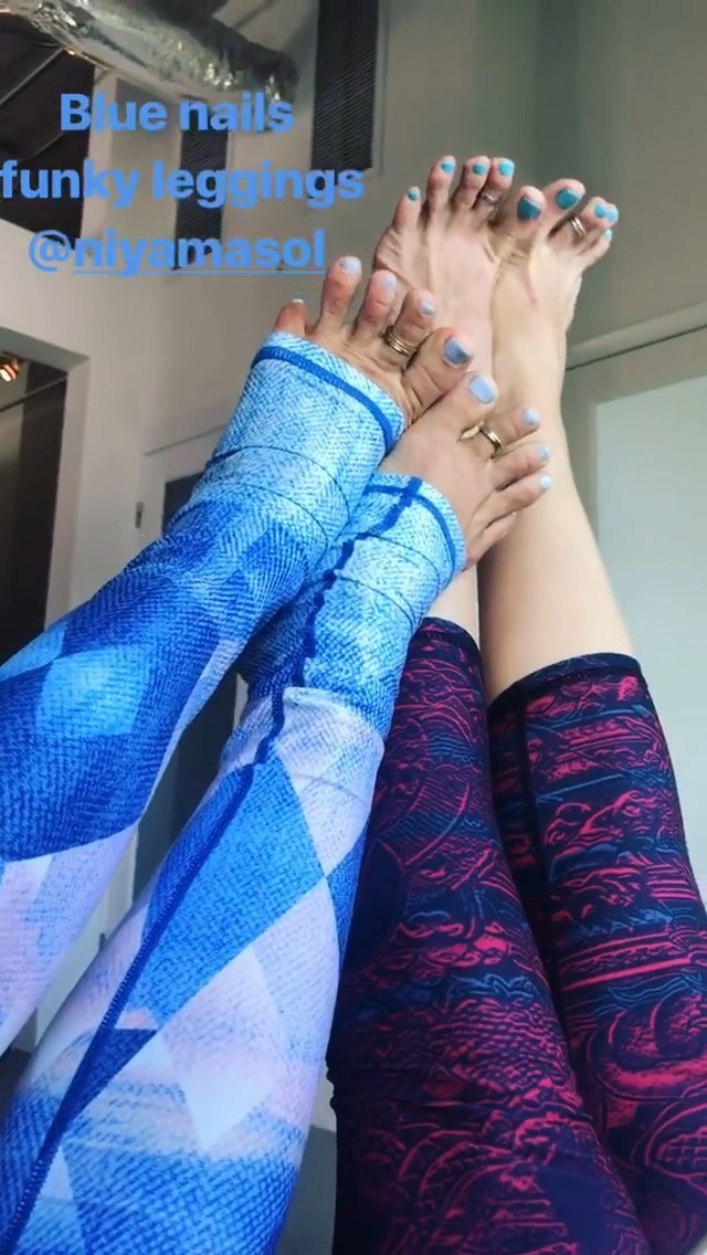 kerri verna feet 3