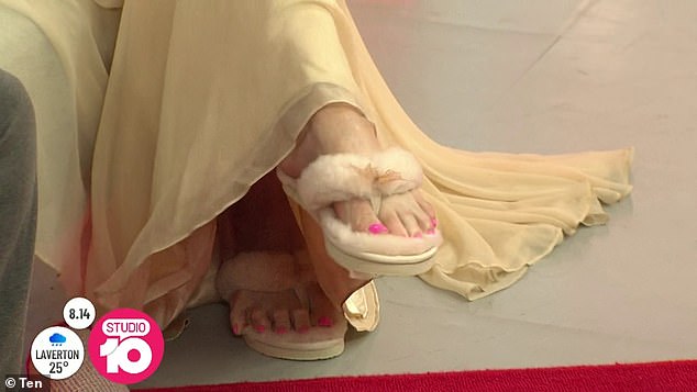 kerrianne kennerly feet 5