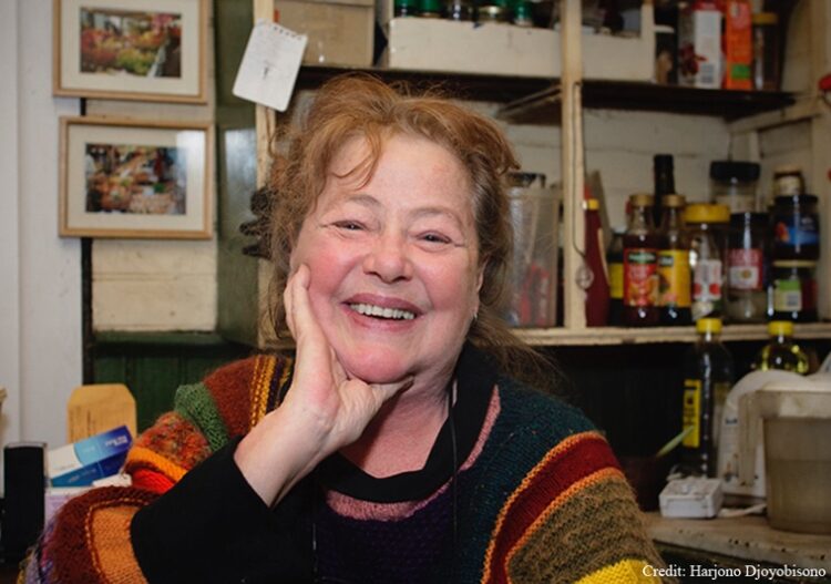 kerry greenwood feet 6