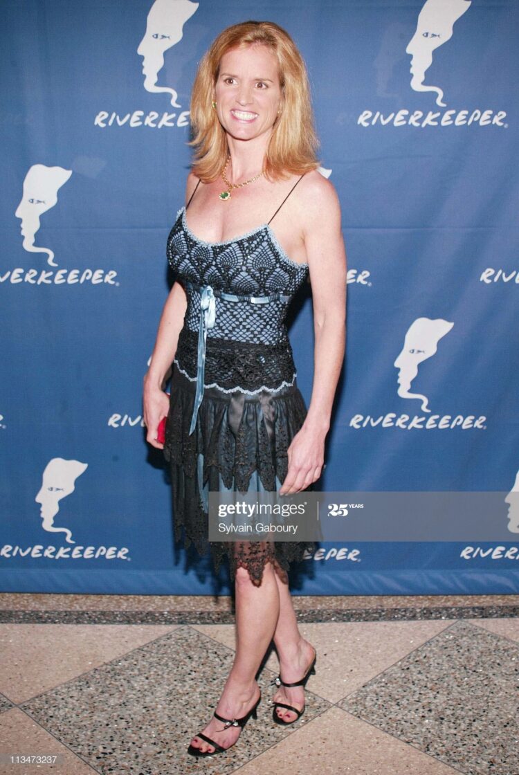 kerry kennedy feet 5