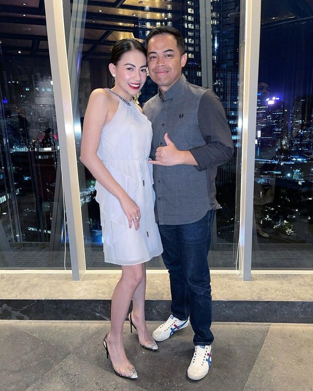 kezia karamoy feet 2