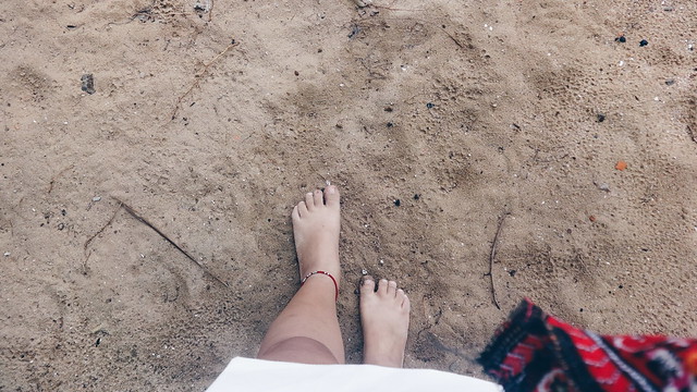 khanh linh feet 1