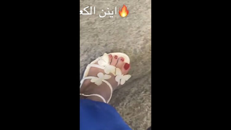 khawla al maraghi feet 6