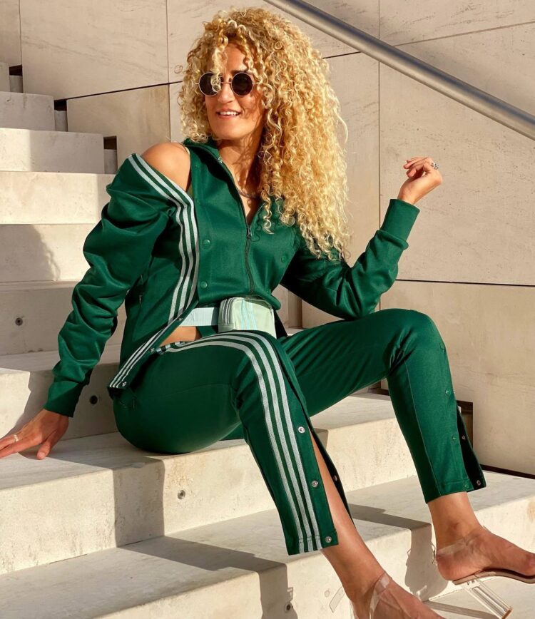 kheira hamraoui feet 1