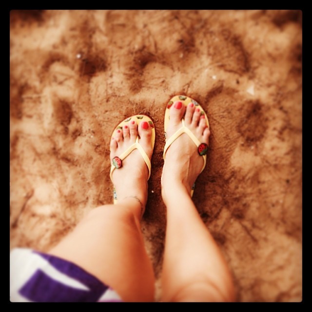 khushboo grewal feet 2