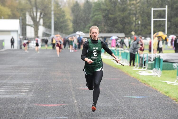 kiana marquez feet 6