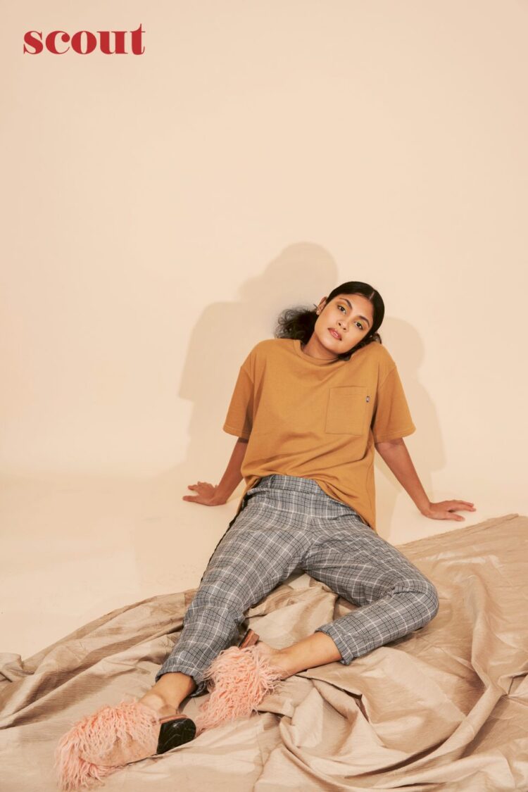 kiana valenciano feet 4