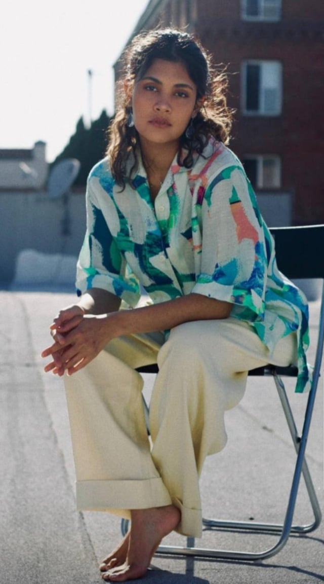 kiana valenciano feet 5