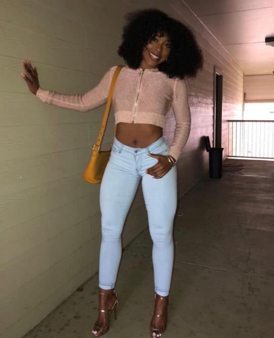 kiara phillips feet 1