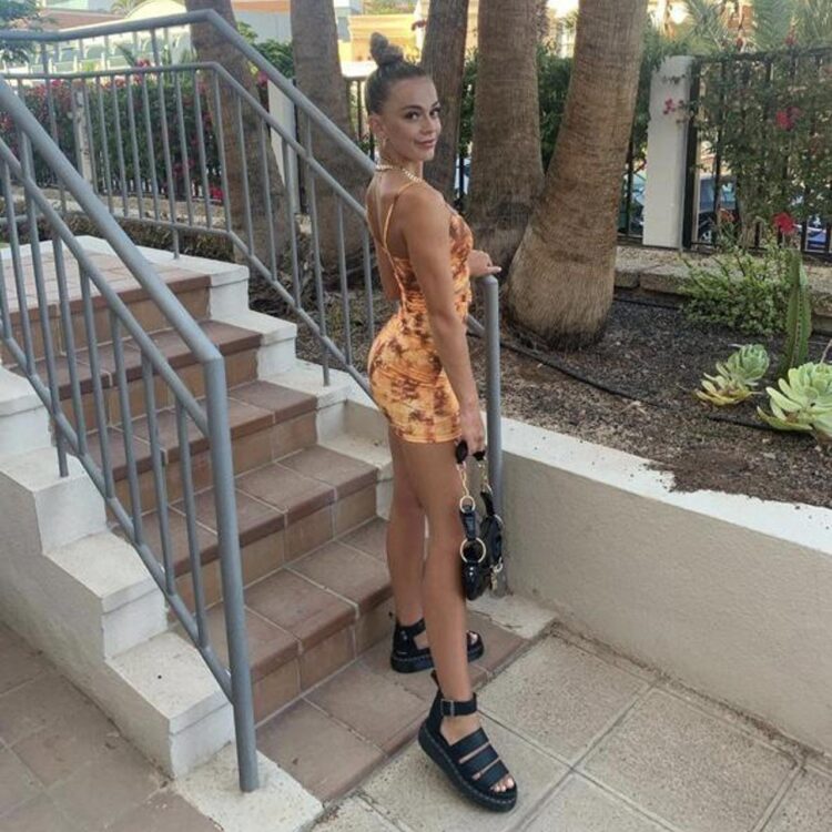 kiera johnston feet 1