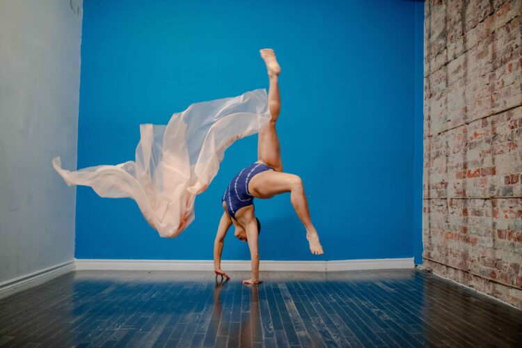 kiley thompson feet 4