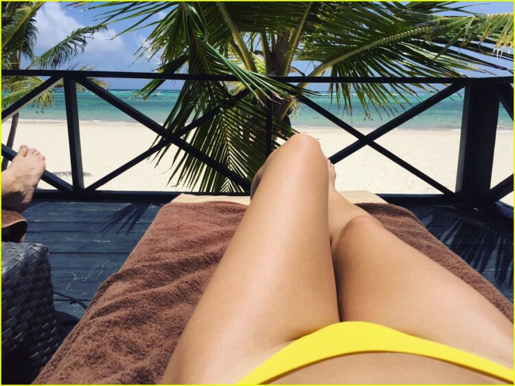 kim hidalgo daugherty feet 4