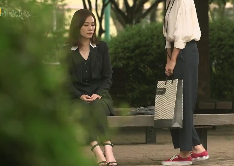 kim hyun joo feet 4