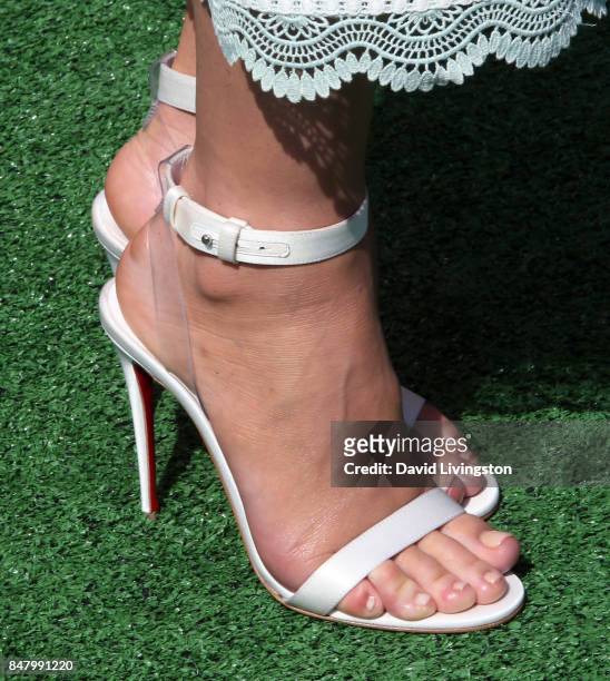 kim munn feet 6