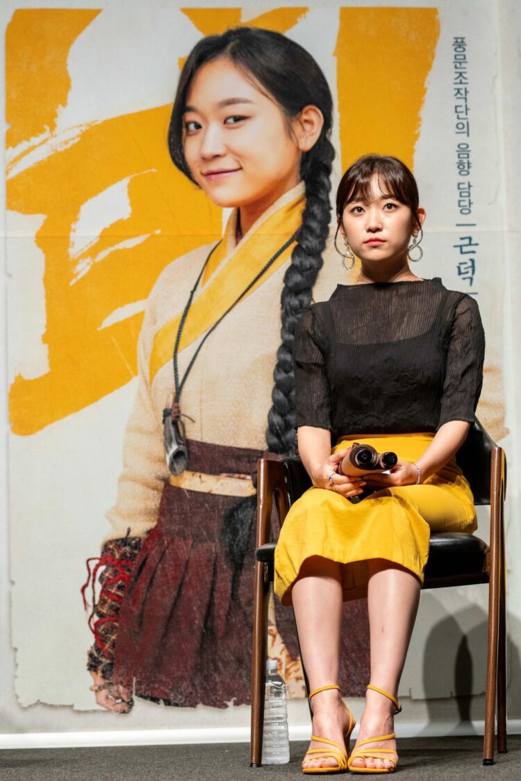 kim seul ji feet 1 scaled