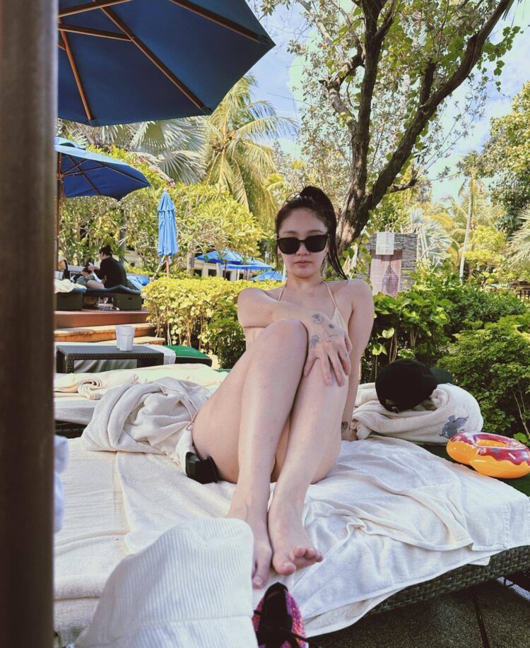 kimberley chen feet 1