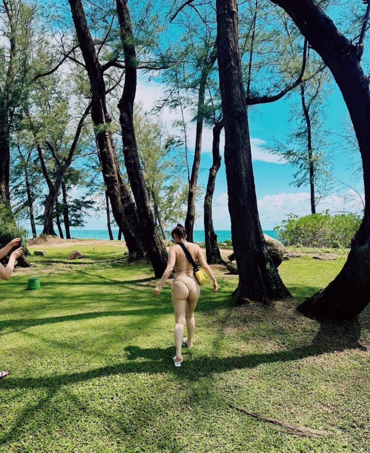 kimberley chen feet 6