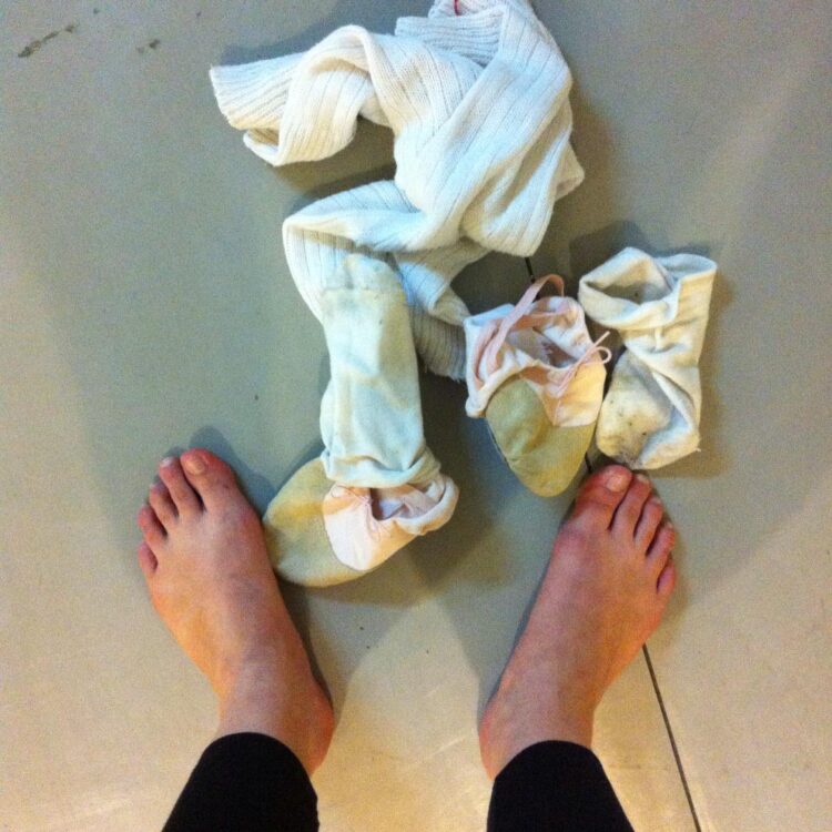 kimberley margarita feet 5