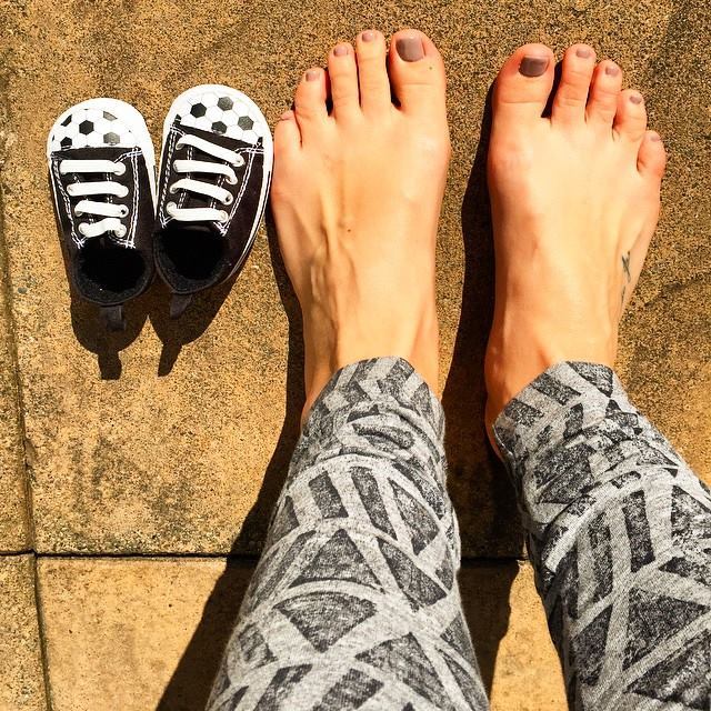 kimberly caldwell feet 1