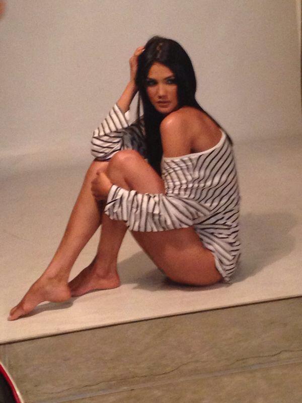 kimberly castillo feet 3