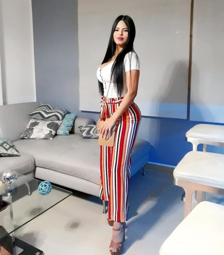 kimberly delgado feet 2