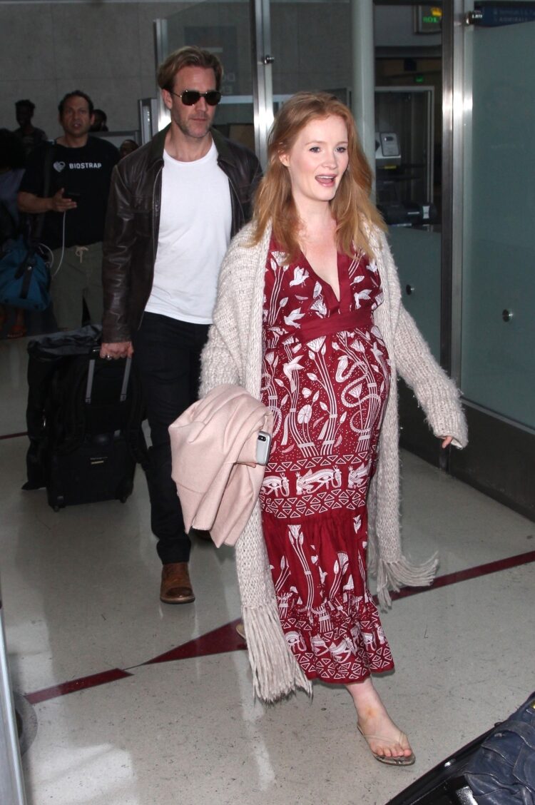 kimberly van der beek feet 4