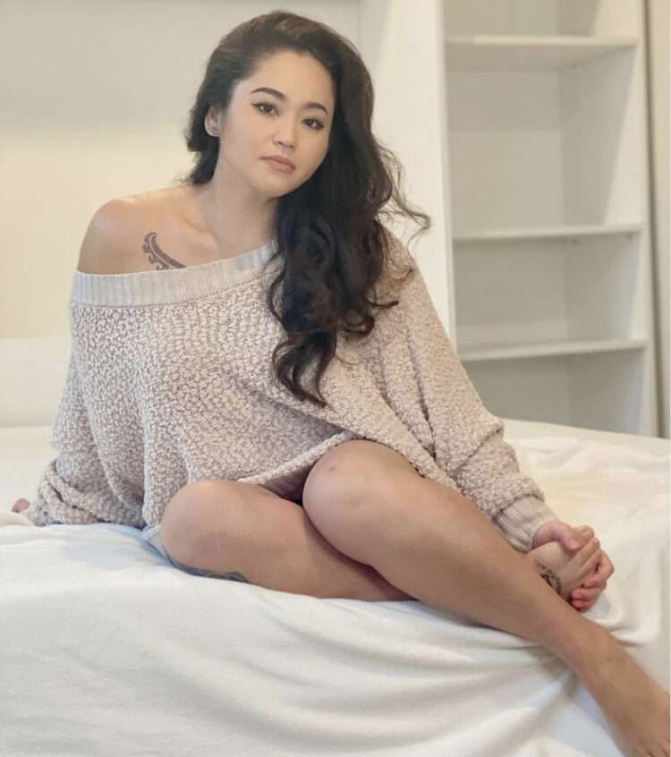 kimberry behets feet 5