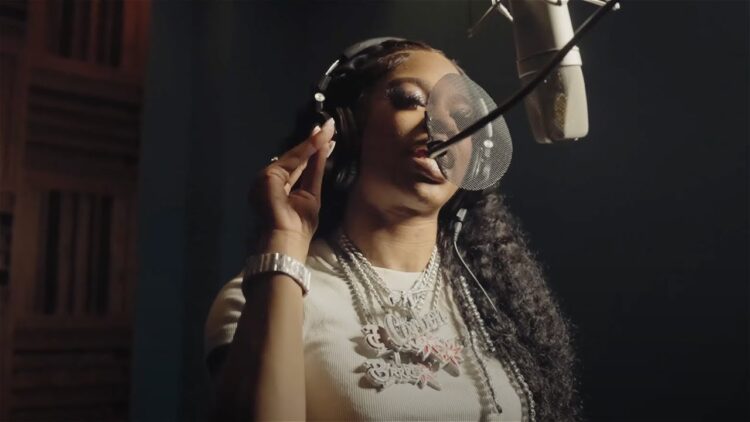 kimbrya mccraney feet 4