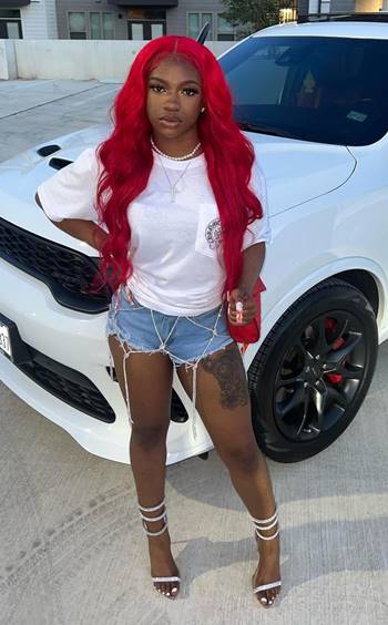 kimbrya mccraney feet 6