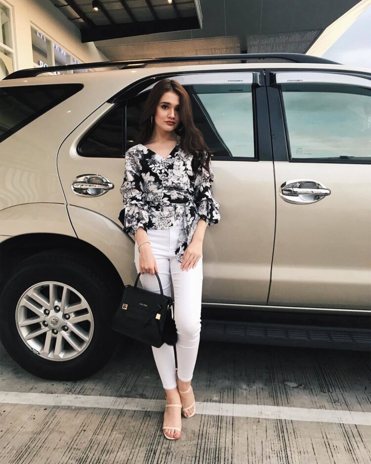 kira balinger feet 3